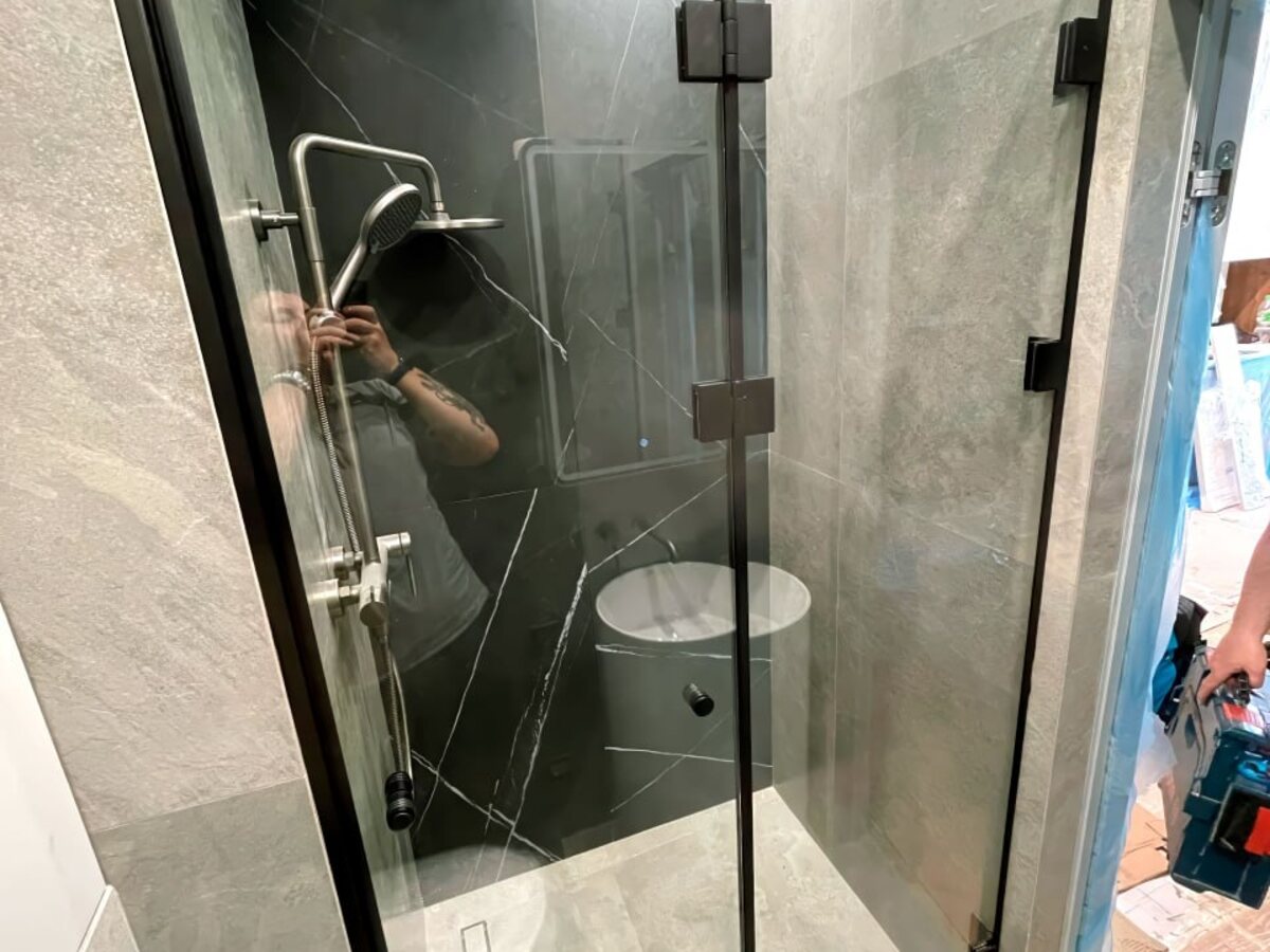 Компактная душевая кабина